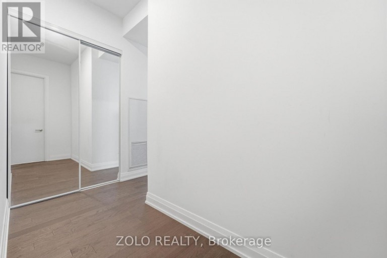 PH303 - 75 CANTERBURY PLACE, Toronto (Willowdale West), Ontario, M2N0L2