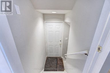 BSMT - 47 HEWITT CRESCENT Ajax (South East) Ontario photo 11