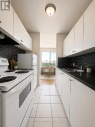 402 - 1780 LAWRENCE AVENUE E Toronto (Wexford-Maryvale) Ontario photo 2
