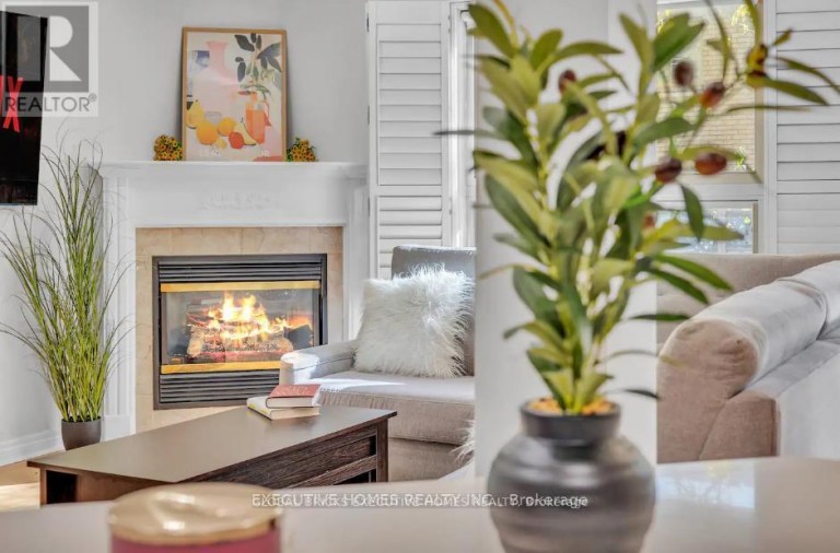 17 - 1245 STEPHENSON DRIVE, Burlington (Brant), Ontario, L7S2L9