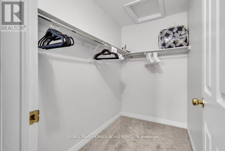 17 - 1245 STEPHENSON DRIVE, Burlington (Brant), Ontario, L7S2L9