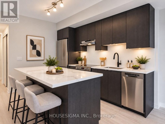 212 - 408 BROWN LINE, Toronto (Alderwood), Ontario, M8Z0G5