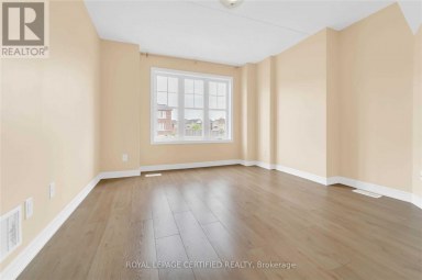 17 - 1380 COSTIGAN ROAD Milton (CL Clarke) Ontario photo 11