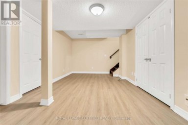 17 - 1380 COSTIGAN ROAD Milton (CL Clarke) Ontario photo 16