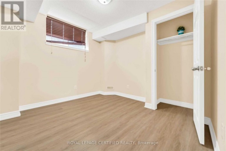 17 - 1380 COSTIGAN ROAD, Milton (CL Clarke), Ontario, L9T8L2