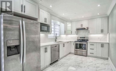 UPPER - 37 LOIRE COURT Toronto (West Humber-Clairville) Ontario photo 1
