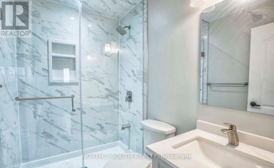 UPPER - 37 LOIRE COURT Toronto (West Humber-Clairville) Ontario photo 28
