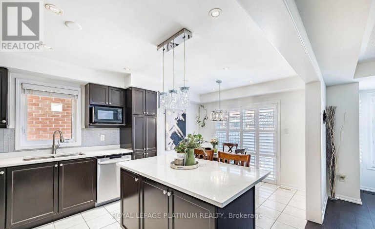 43 ARKWRIGHT DRIVE, Brampton (Northwest Brampton), Ontario, L7A0V2