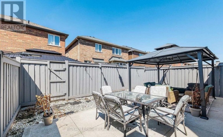43 ARKWRIGHT DRIVE, Brampton (Northwest Brampton), Ontario, L7A0V2