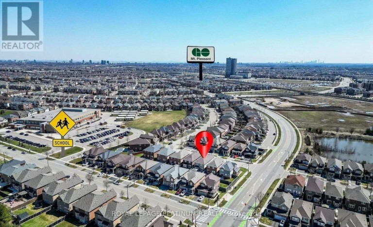 43 ARKWRIGHT DRIVE, Brampton (Northwest Brampton), Ontario, L7A0V2