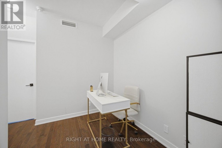LPH01 - 21 NELSON STREET, Toronto (Waterfront Communities), Ontario, M5V3H9