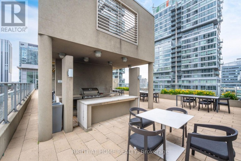 LPH01 - 21 NELSON STREET, Toronto (Waterfront Communities), Ontario, M5V3H9