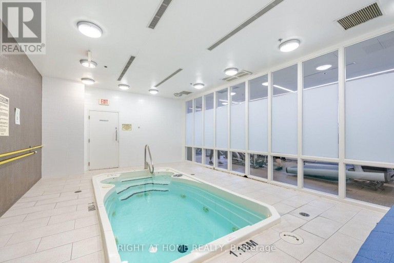 LPH01 - 21 NELSON STREET, Toronto (Waterfront Communities), Ontario, M5V3H9