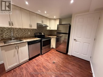 LOWER - 197 LANCASTER AVENUE Newmarket (Bristol-London) Ontario photo 6