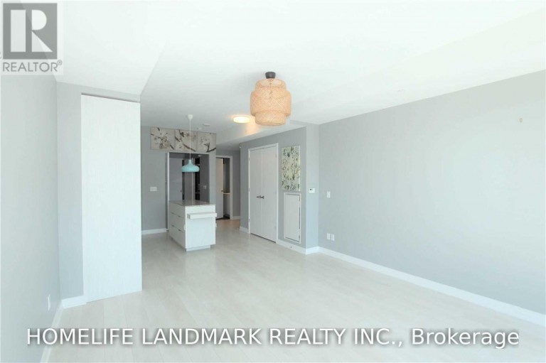 315 - 1990 BLOOR STREET W, Toronto (High Park North), Ontario, M6P3L1