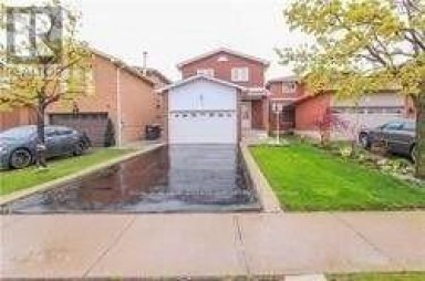 9 SALEM COURT Brampton (Brampton North) Ontario photo 1