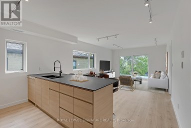 4 - 1254 DAVENPORT ROAD Toronto (Corso Italia-Davenport) Ontario photo 1