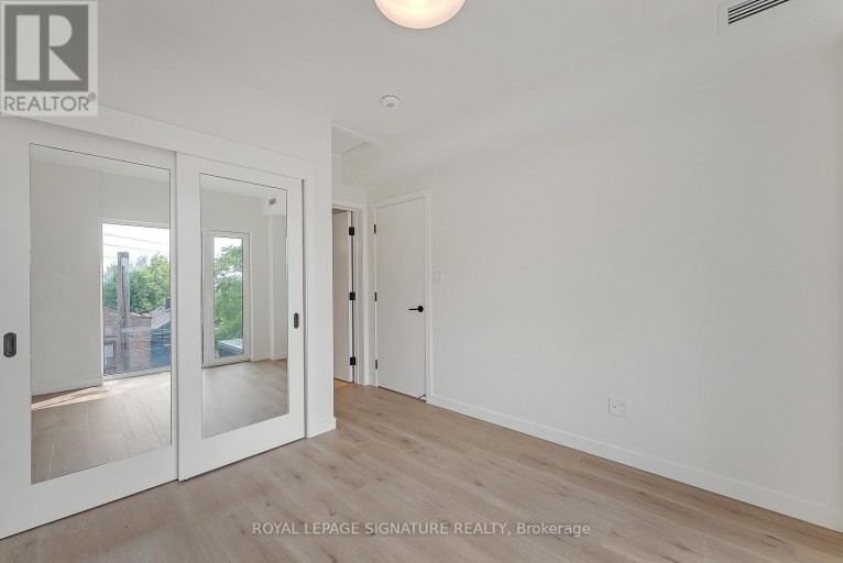 4 - 1254 DAVENPORT ROAD, Toronto (Corso Italia-Davenport), Ontario, M6H2G9