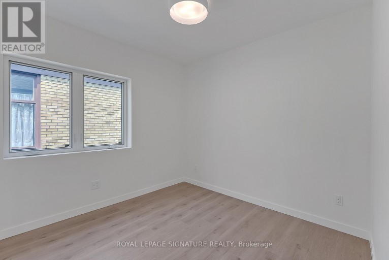 4 - 1254 DAVENPORT ROAD, Toronto (Corso Italia-Davenport), Ontario, M6H2G9