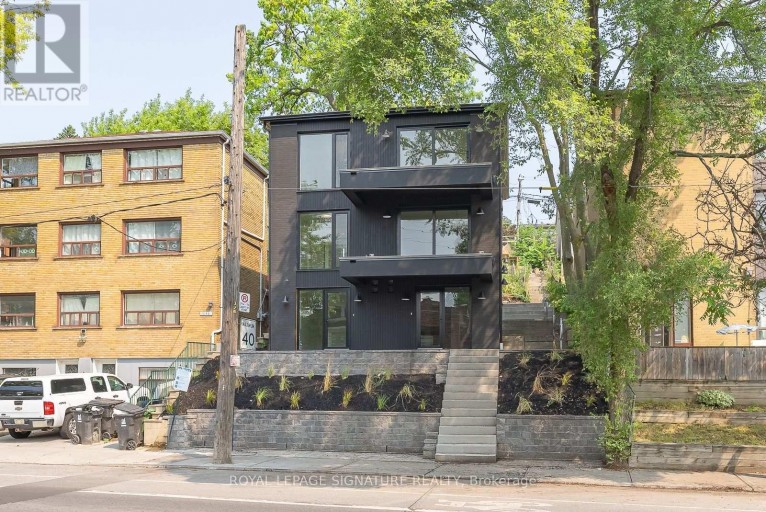 4 - 1254 DAVENPORT ROAD, Toronto (Corso Italia-Davenport), Ontario, M6H2G9