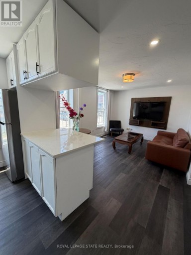 3 - 85 WILSON STREET, Hamilton (Beasley), Ontario, L8R1C7