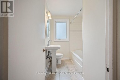 124 HOMEWOOD AVENUE Toronto (Newtonbrook West) Ontario photo 18