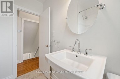124 HOMEWOOD AVENUE Toronto (Newtonbrook West) Ontario photo 20