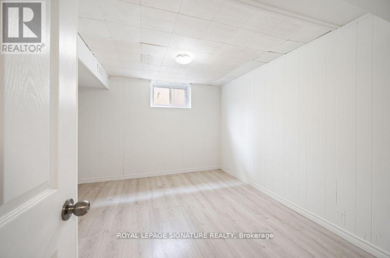 124 HOMEWOOD AVENUE, Toronto (Newtonbrook West), Ontario, M2M1K3
