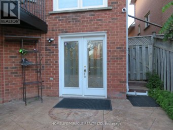 10 PINE BOUGH MANOR Richmond Hill (Devonsleigh) Ontario photo 1