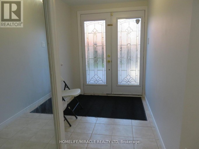 10 PINE BOUGH MANOR, Richmond Hill (Devonsleigh), Ontario, L4S1A4