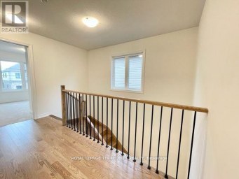 142 SHEPHERD DRIVE Barrie Ontario photo 14