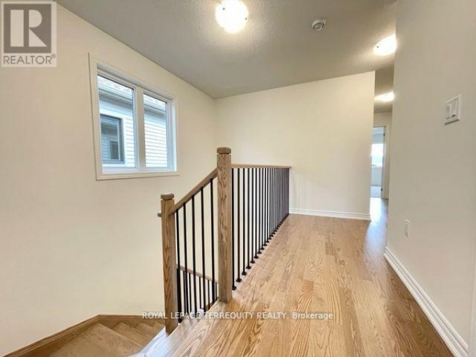 142 SHEPHERD DRIVE, Barrie, Ontario, L9J0P9