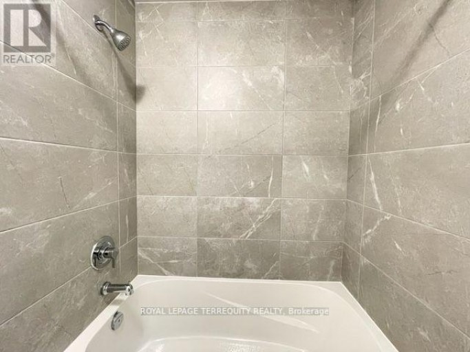 142 SHEPHERD DRIVE, Barrie, Ontario, L9J0P9