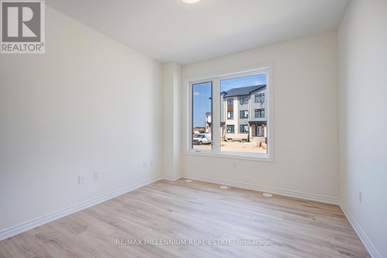 MAIN - 50 THORNBIRD CRESCENT, Brampton (Northwest Brampton), Ontario, L7A0B8