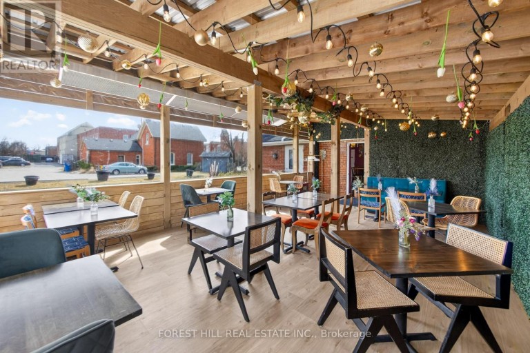 200 - 151 QUEEN STREET S, Mississauga (Streetsville), Ontario, L5M1L1
