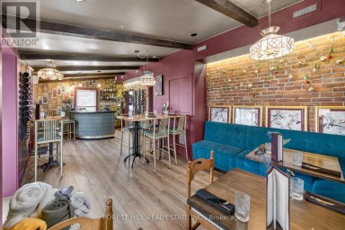 200 - 151 QUEEN STREET S Mississauga (Streetsville) Ontario photo 2