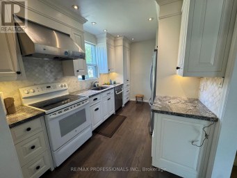 MAIN - 145 YORKVIEW DRIVE Toronto (Stonegate-Queensway) Ontario photo 2