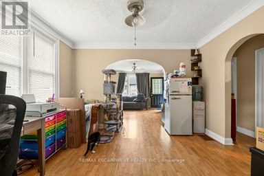FRONT - 66 QUEEN STREET S Thorold (Thorold Downtown) Ontario photo 4