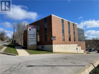 102 - 139 GRAND RIVER STREET N Brant (Paris) Ontario photo 1