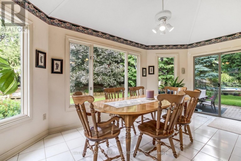 462 AMBLESIDE DRIVE, London North (North A), Ontario, N6G4W9
