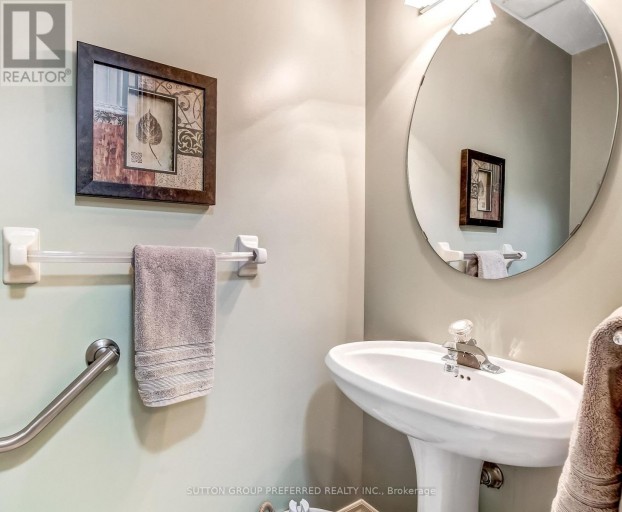 462 AMBLESIDE DRIVE, London North (North A), Ontario, N6G4W9