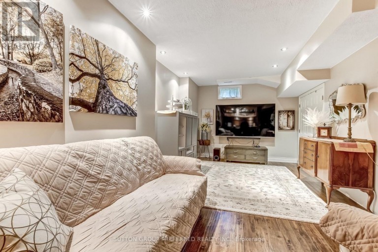 462 AMBLESIDE DRIVE, London North (North A), Ontario, N6G4W9