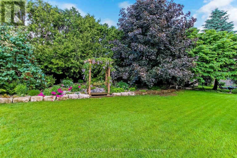 462 AMBLESIDE DRIVE, London North (North A), Ontario, N6G4W9