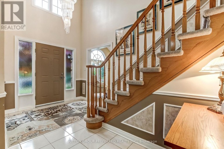 462 AMBLESIDE DRIVE, London North (North A), Ontario, N6G4W9
