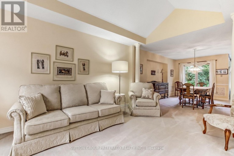 462 AMBLESIDE DRIVE, London North (North A), Ontario, N6G4W9