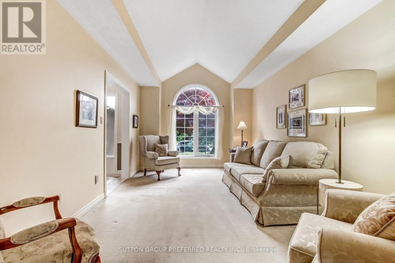 462 AMBLESIDE DRIVE, London North (North A), Ontario, N6G4W9