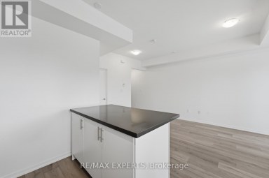 E09 - 26 BRUCE STREET Vaughan (East Woodbridge) Ontario photo 13