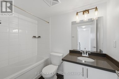 E09 - 26 BRUCE STREET Vaughan (East Woodbridge) Ontario photo 24