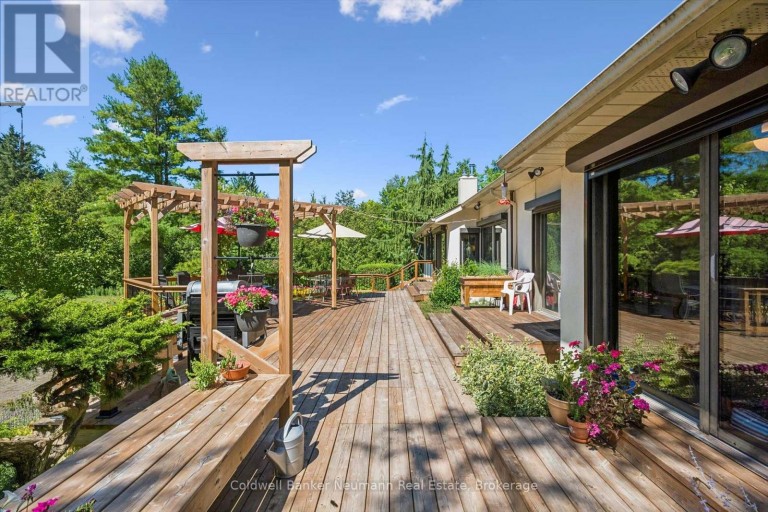 4676 CONCESSION 11 ROAD, Puslinch, Ontario, N0B2J0