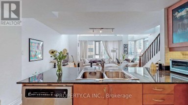 1110 - 80 CUMBERLAND STREET Toronto (Annex) Ontario photo 5